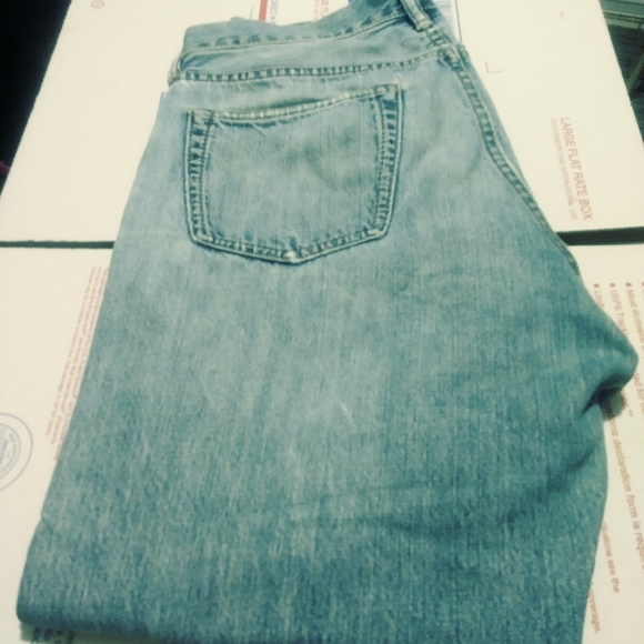 🎁GAP 1969 CLASSIC STONE WASH JEANS. - Picture 4 of 4